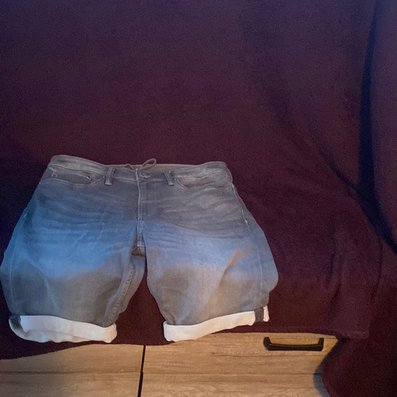 4 H&M jeans 1 H&M jean short
